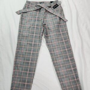 Soho apparel pink plaid pants Medium   Lot C